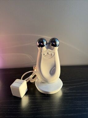 NuFace Trinity Facial Toning Device - Ivory White with Chrome Spheres